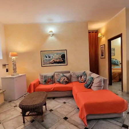 Aparthotel Marina *